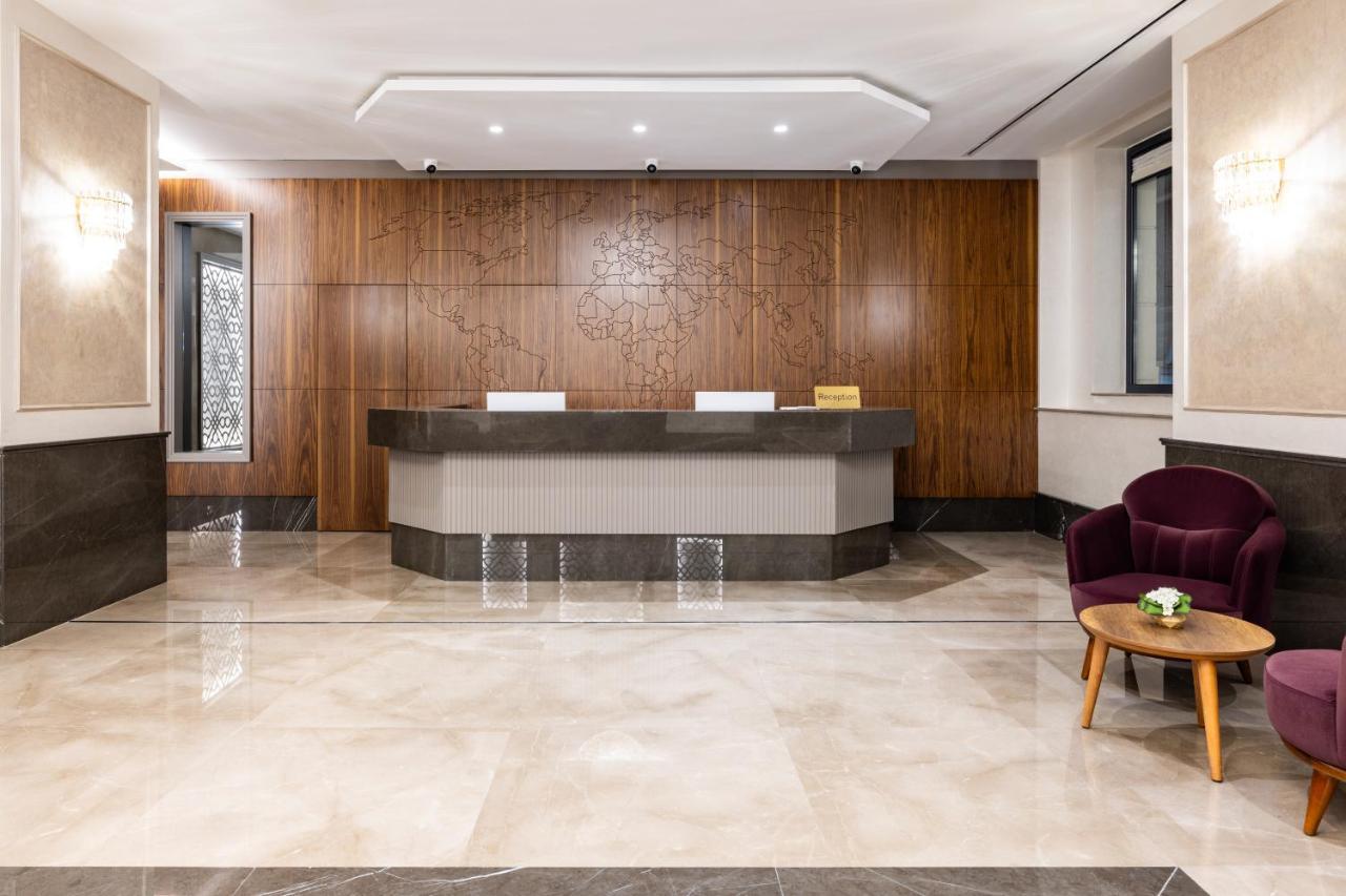 Carina Gold Hotel And Restaurant Истанбул Екстериор снимка
