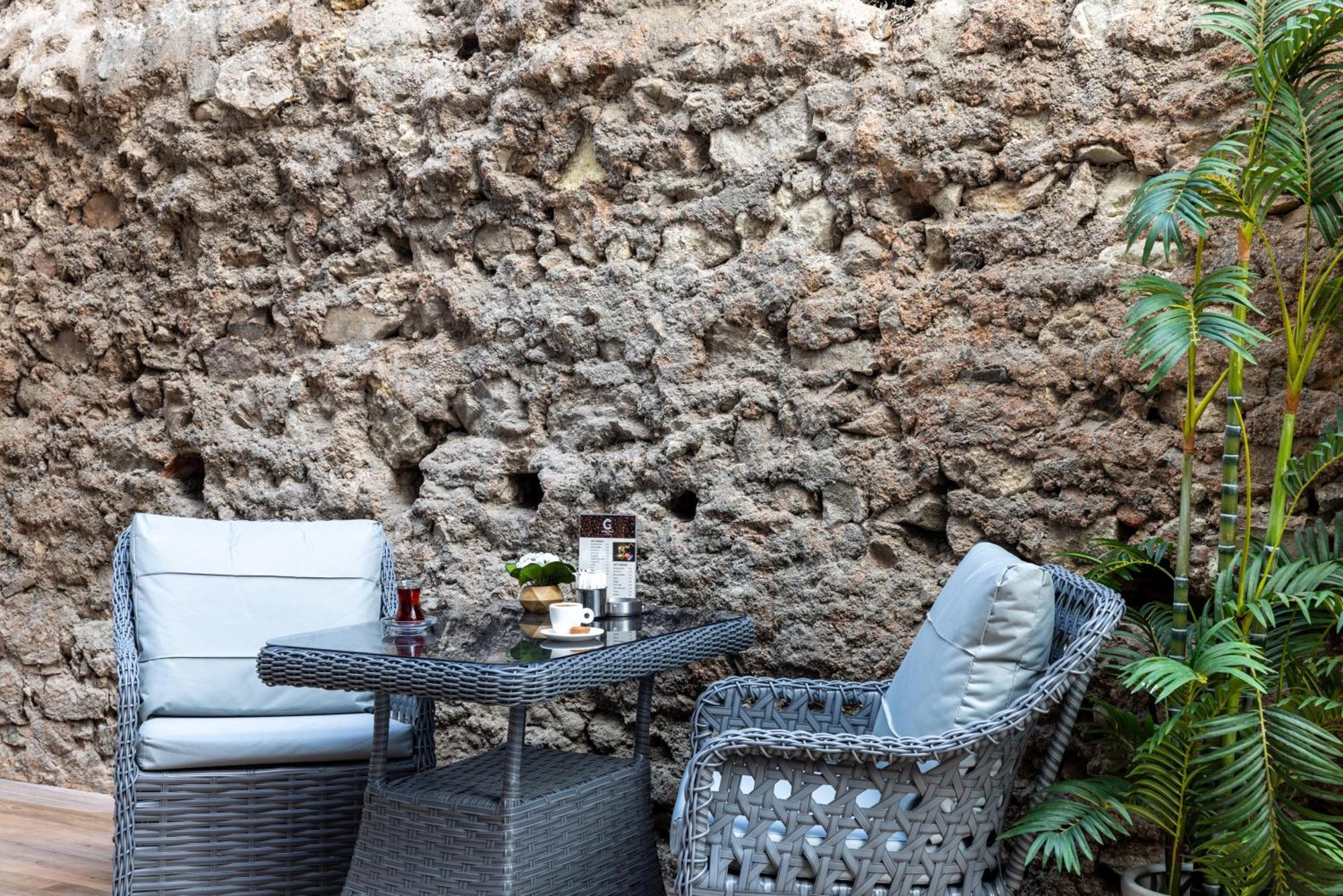Carina Gold Hotel And Restaurant Истанбул Екстериор снимка
