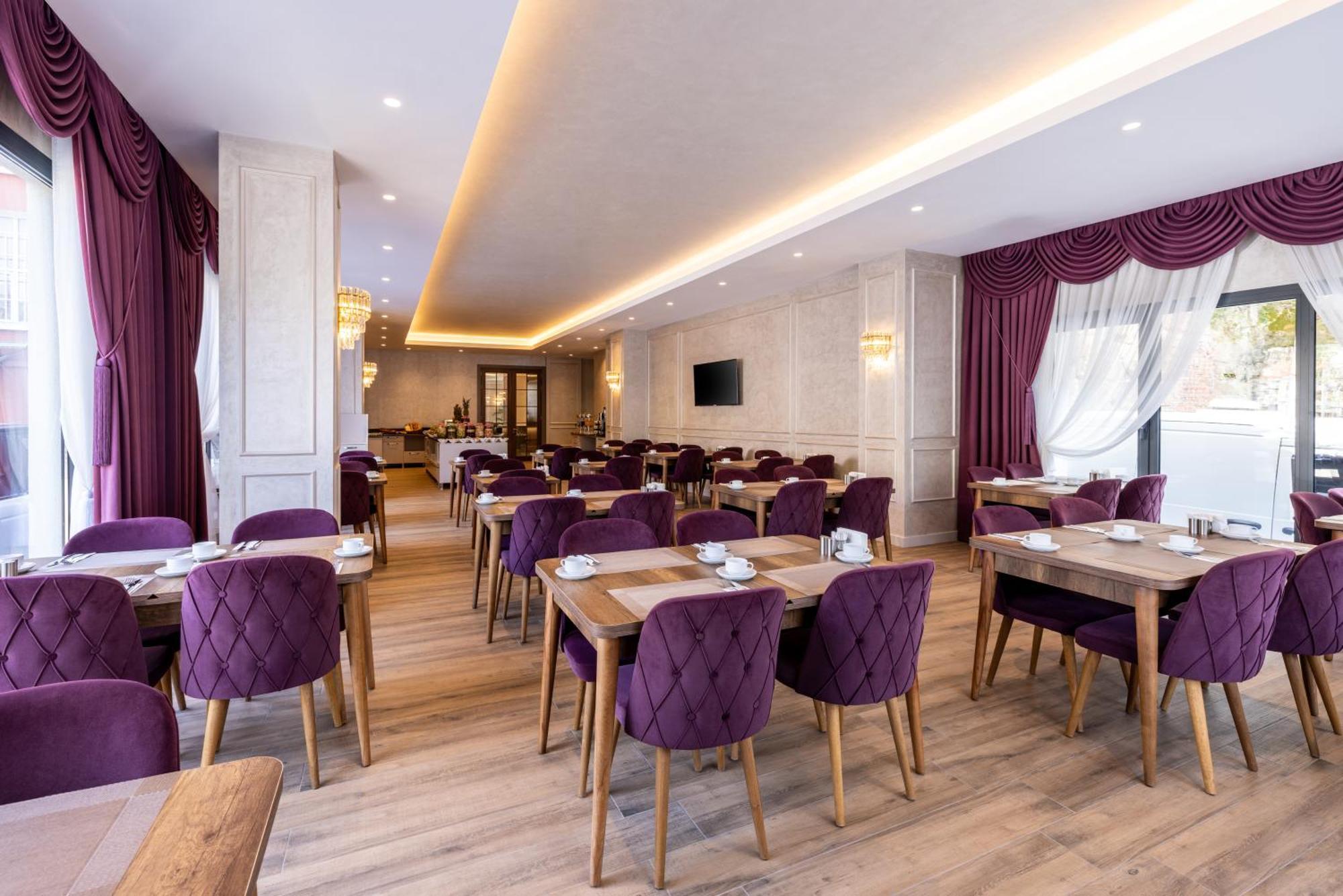 Carina Gold Hotel And Restaurant Истанбул Екстериор снимка