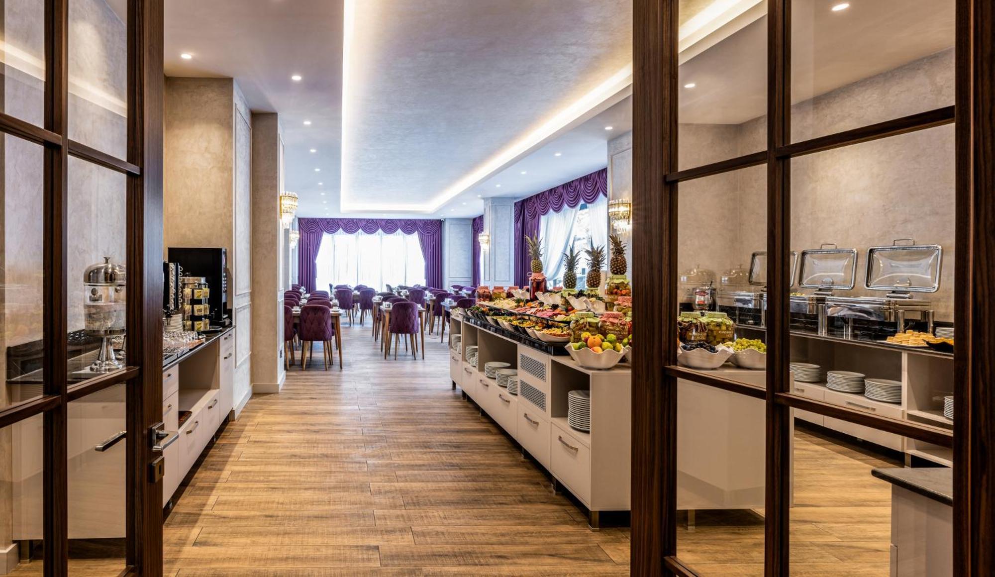 Carina Gold Hotel And Restaurant Истанбул Екстериор снимка